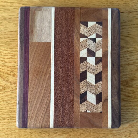 Cutting Board Reversible Hand Crafted Mixed Hardwoods Star of David - Picture 2 of 10